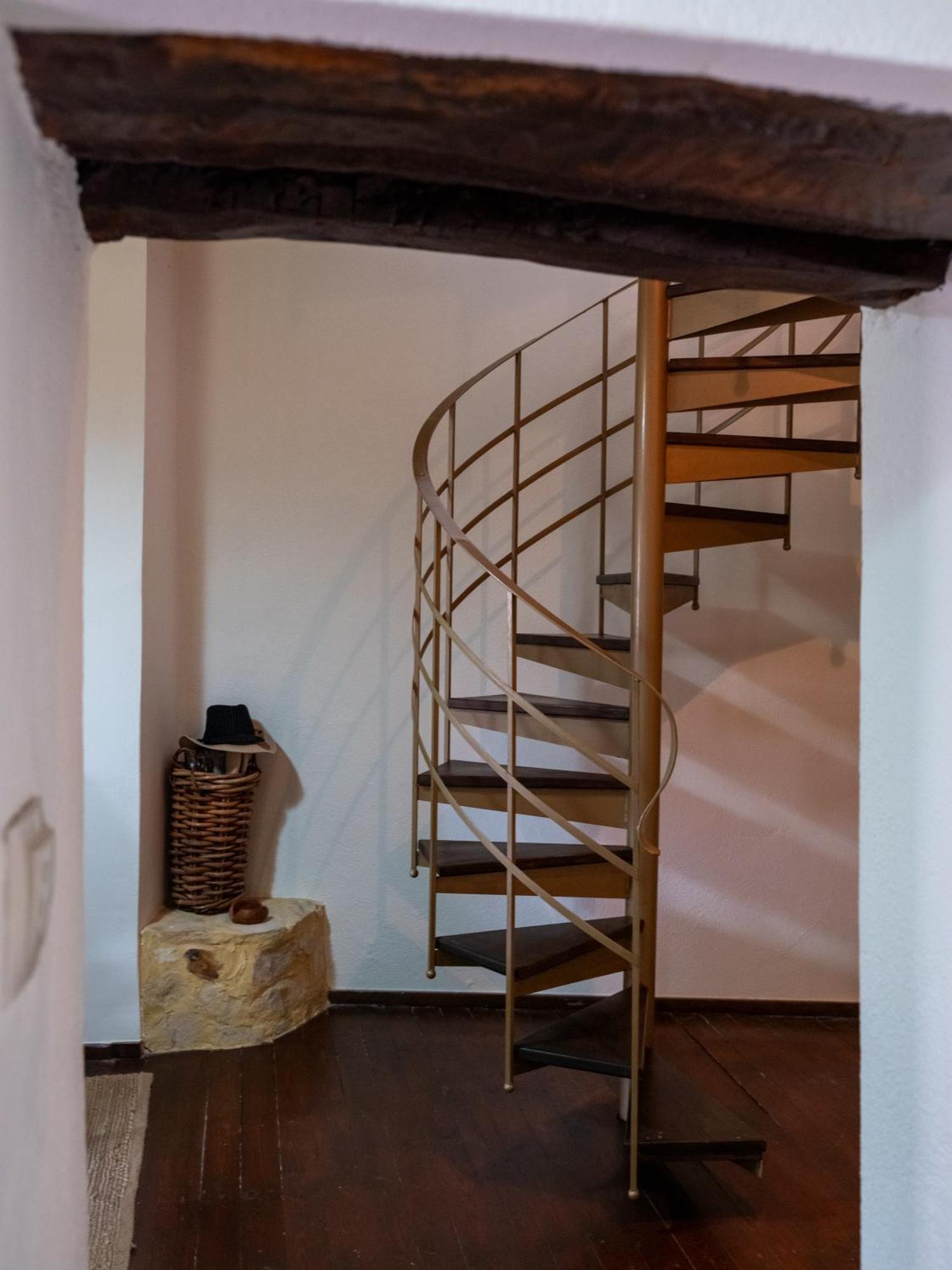 Ornus Traditional House Orne Buitenkant foto